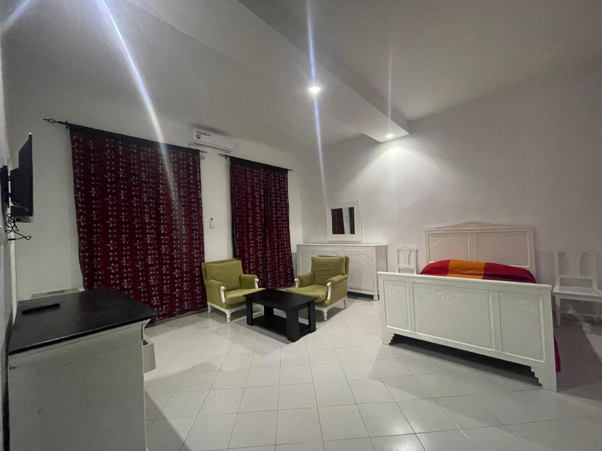 White Flat Almadies Dakar Bagian luar foto